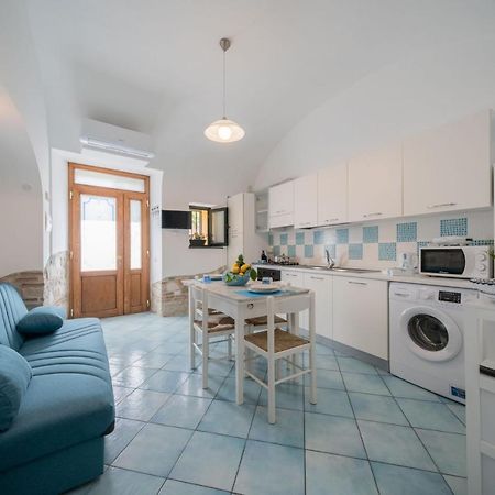 トラモンティ Armonya Friendly House Amalficoastヴィラ エクステリア 写真